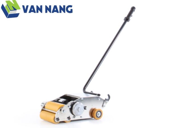 45-2-768x576 copy THIẾT BỊ ĐẨY CUỘN TẢI NẶNG BẰNG PIN EASY MOVER MODEL E800B