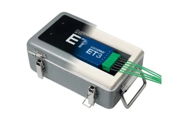 Ảnh hãng minh họa hệ EasyTrack3 với logger ET3 trong bộ bảo vệ nhiệt; không xác nhận trọn BOM của từng cấu hình ET4043/ET6063.