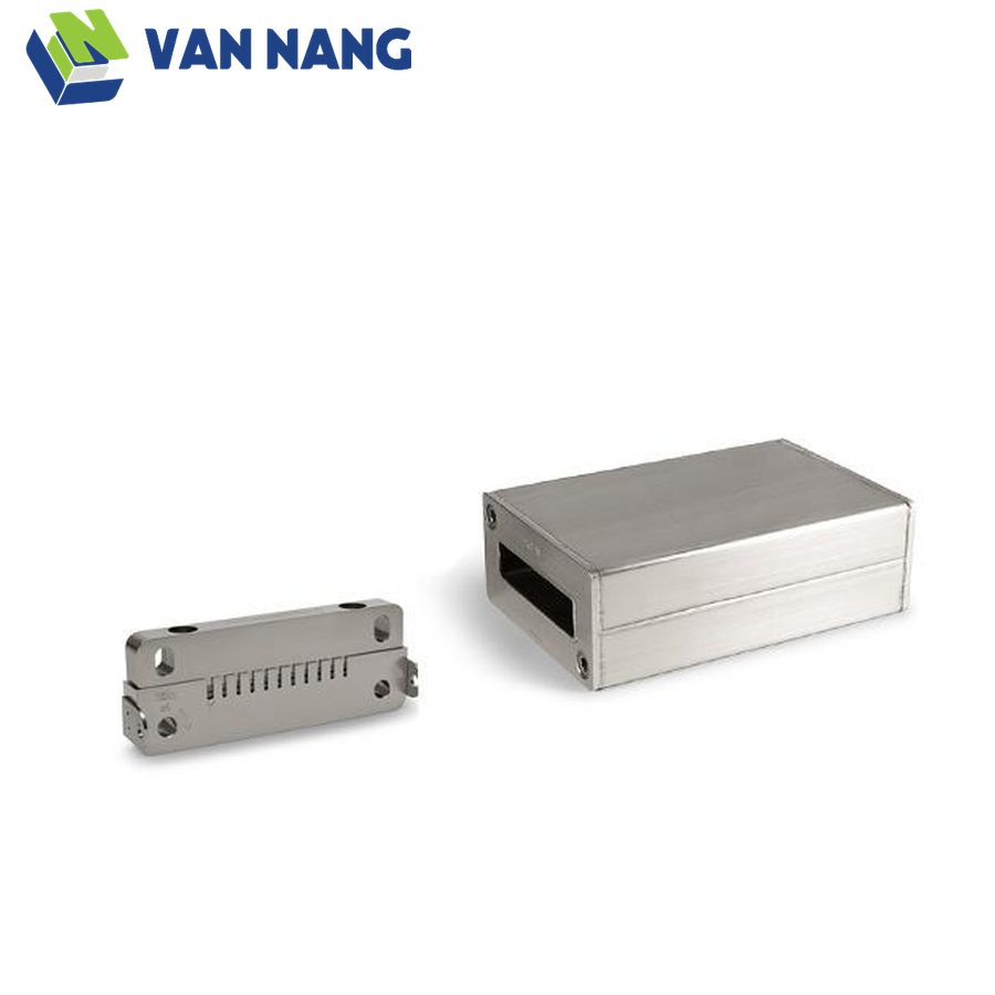 Hộp bảo vệ dòng SQ00; lựa chọn SQ0010 hoặc SQ0020 theo số điểm đo và chu trình.